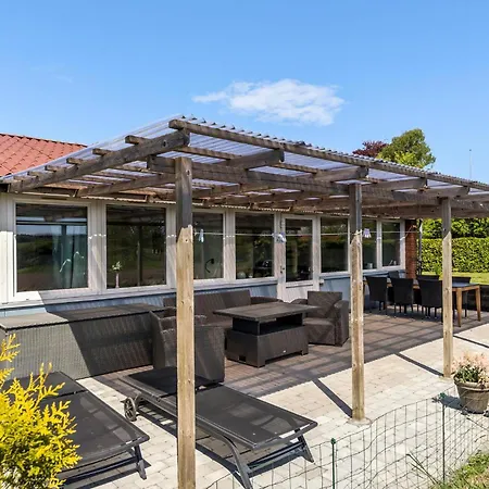 3 Bedroom Beautiful In 別荘
