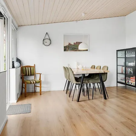 3 Bedroom Beautiful In *